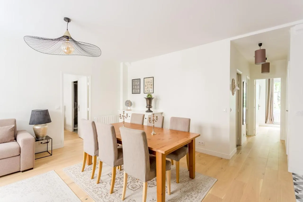 Croissants Et Confitures Apartamento Paris 0*,  França